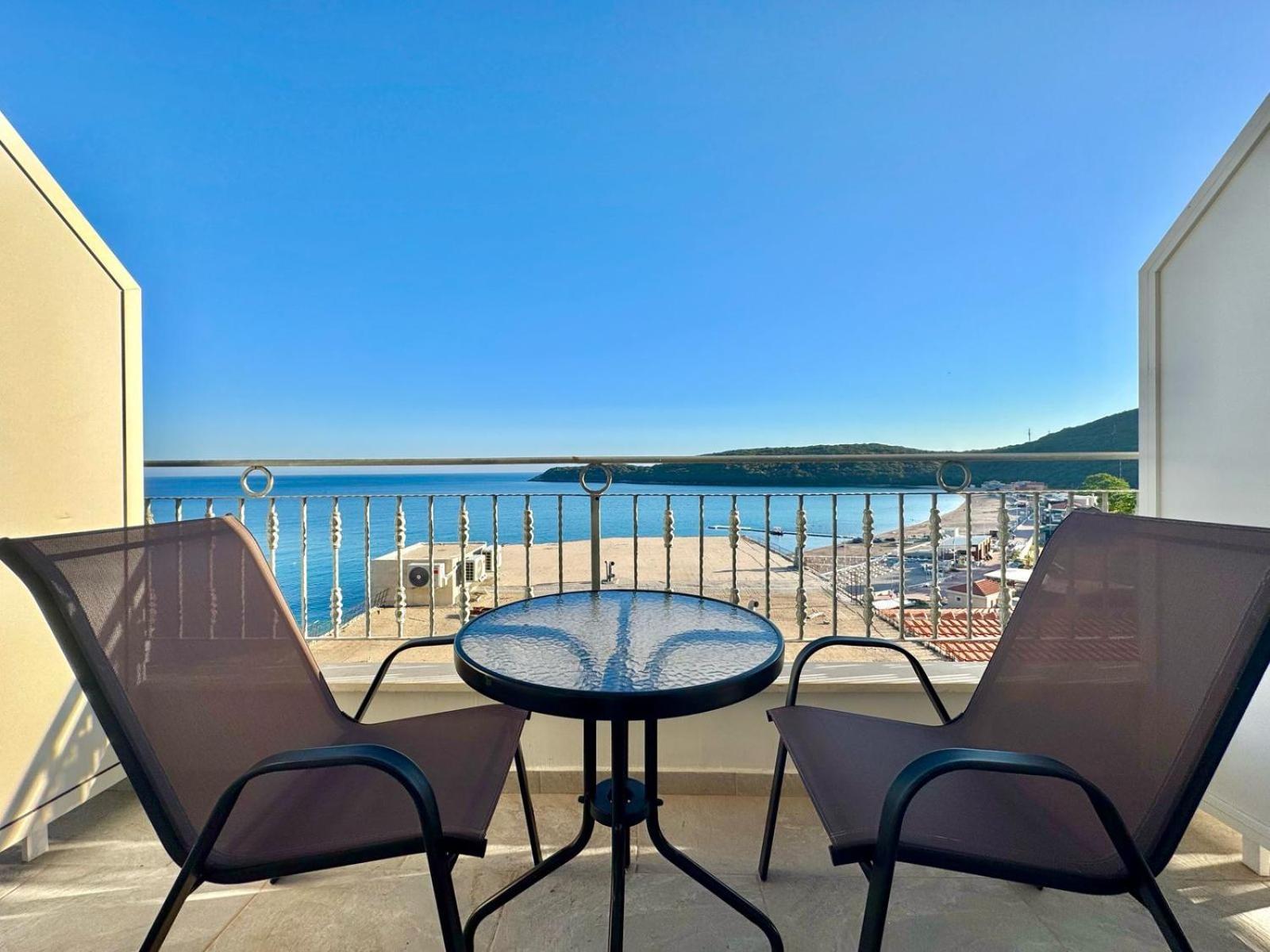 Beachfront Hotel Palma - Jaz Budva Eksteriør bilde