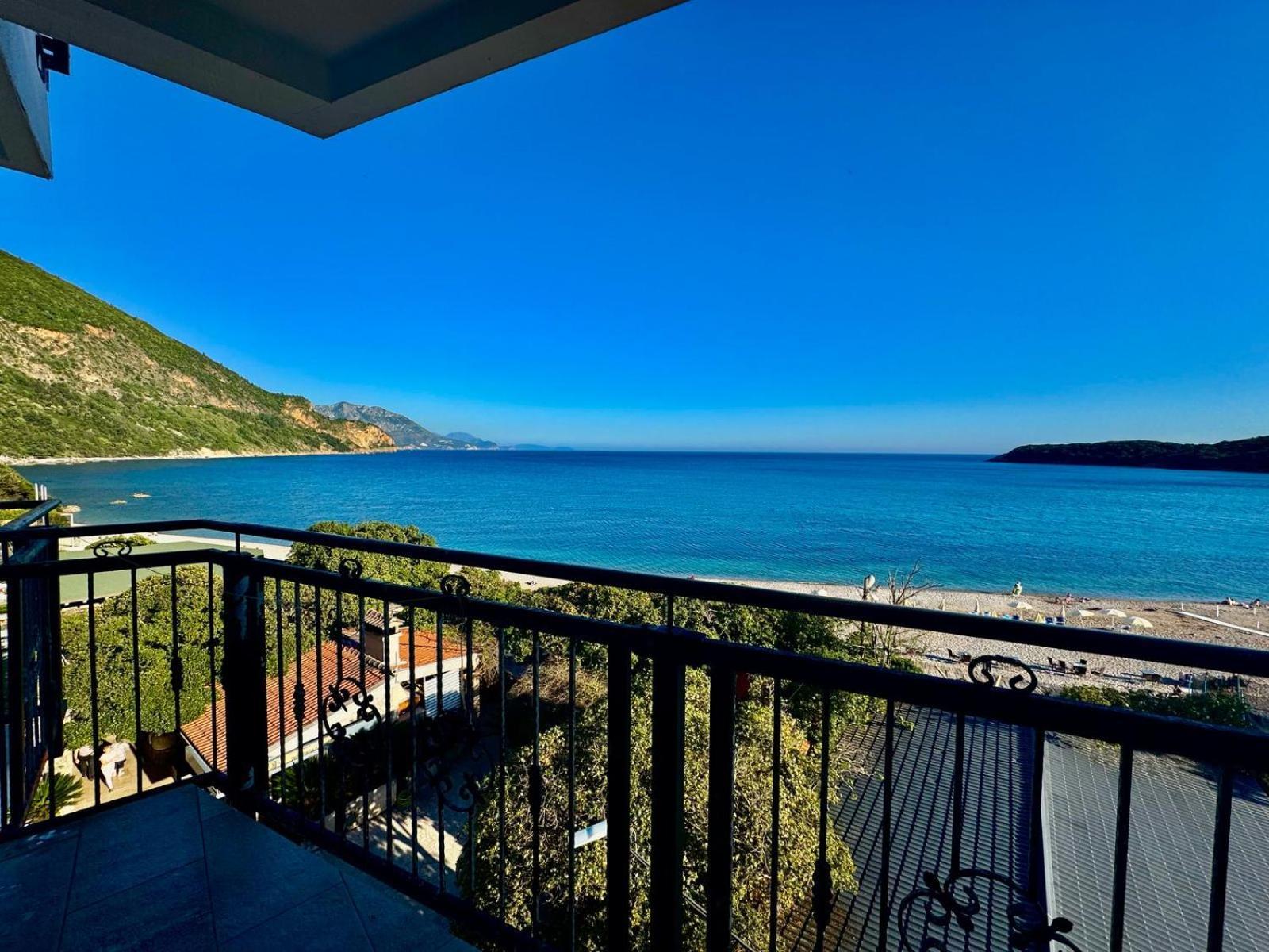 Beachfront Hotel Palma - Jaz Budva Eksteriør bilde