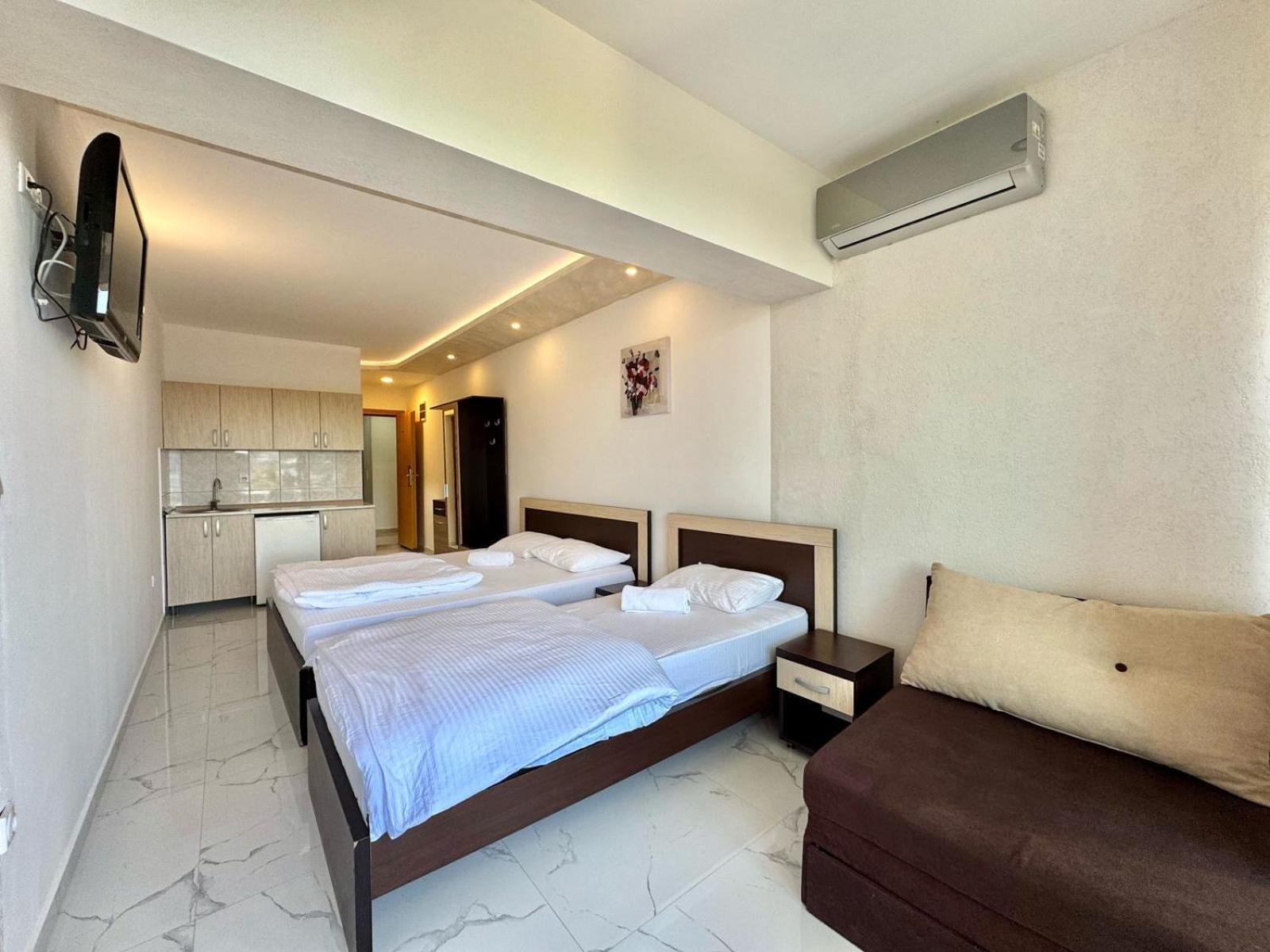 Beachfront Hotel Palma - Jaz Budva Eksteriør bilde
