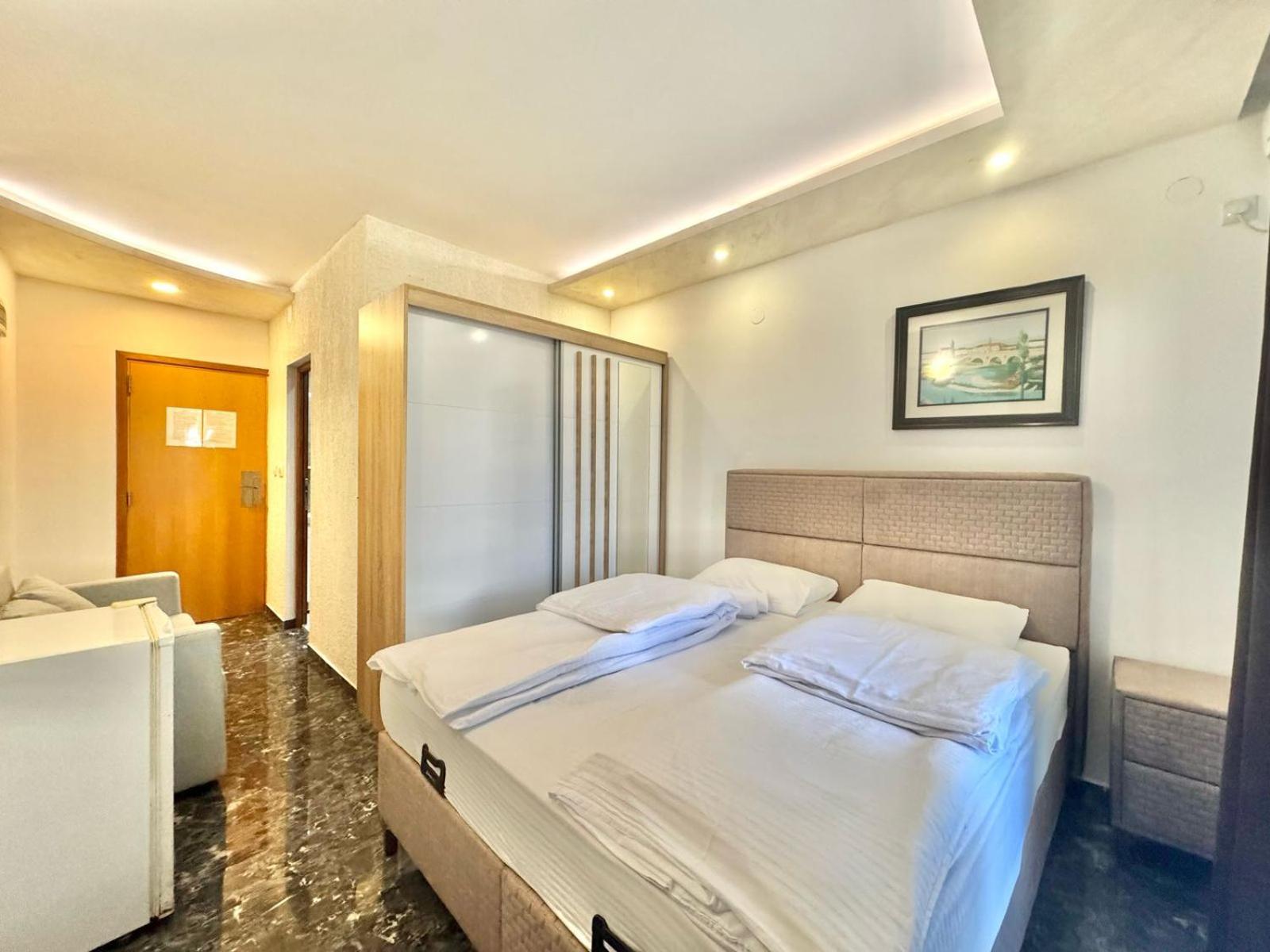 Beachfront Hotel Palma - Jaz Budva Eksteriør bilde
