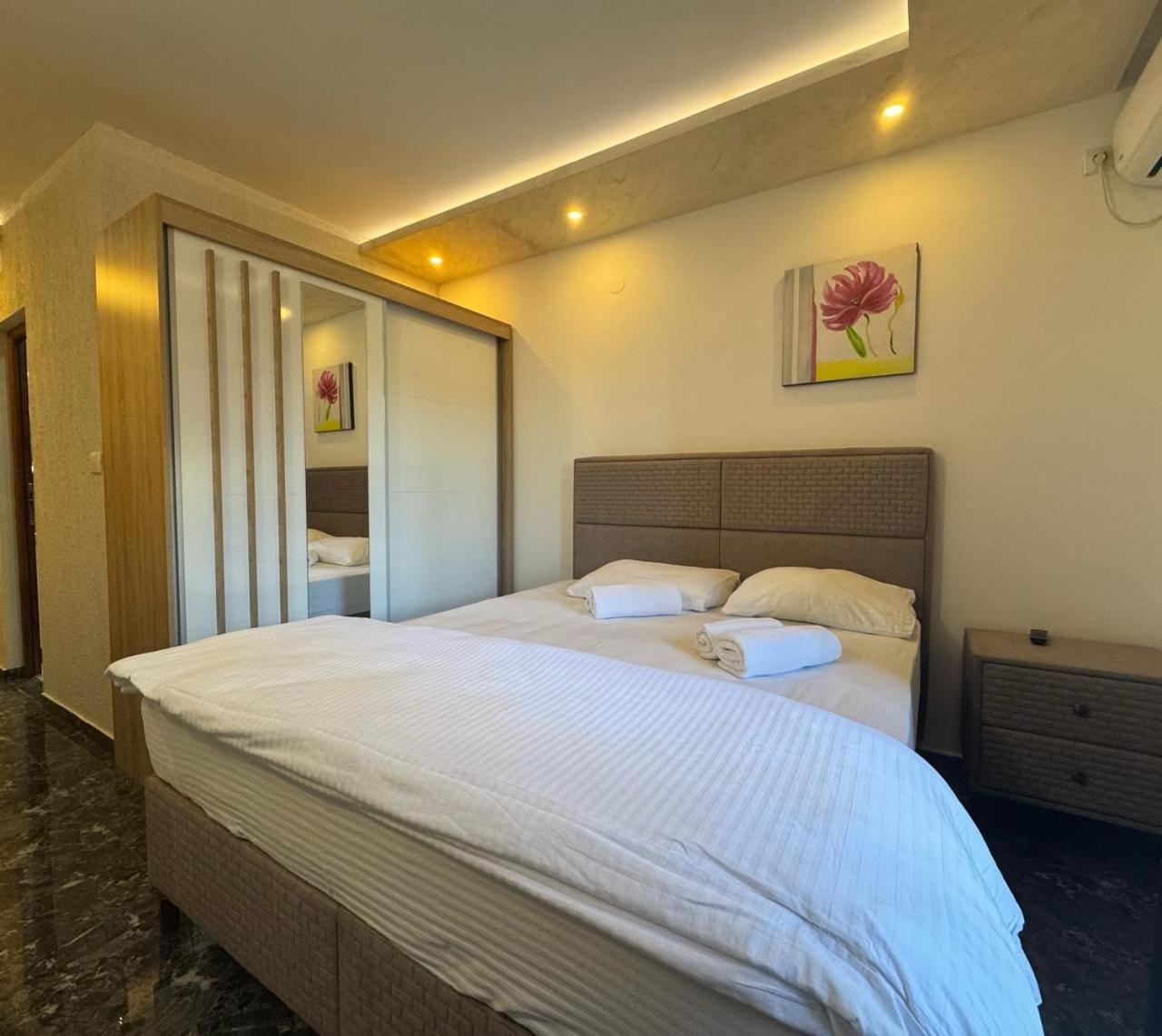 Beachfront Hotel Palma - Jaz Budva Eksteriør bilde