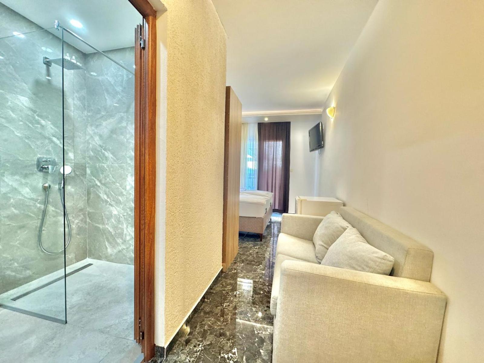 Beachfront Hotel Palma - Jaz Budva Eksteriør bilde